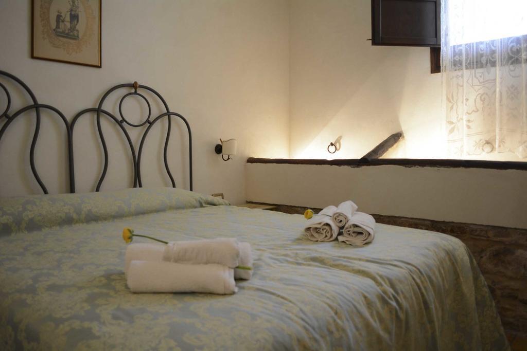 Casale Rocca Fiorita Bed & Breakfast Acate Bagian luar foto